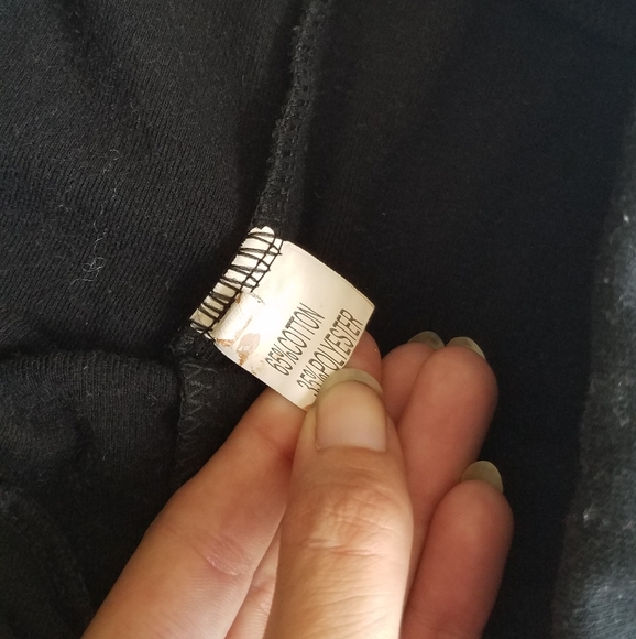 Basic Black Leggings - Picture 3 of 9